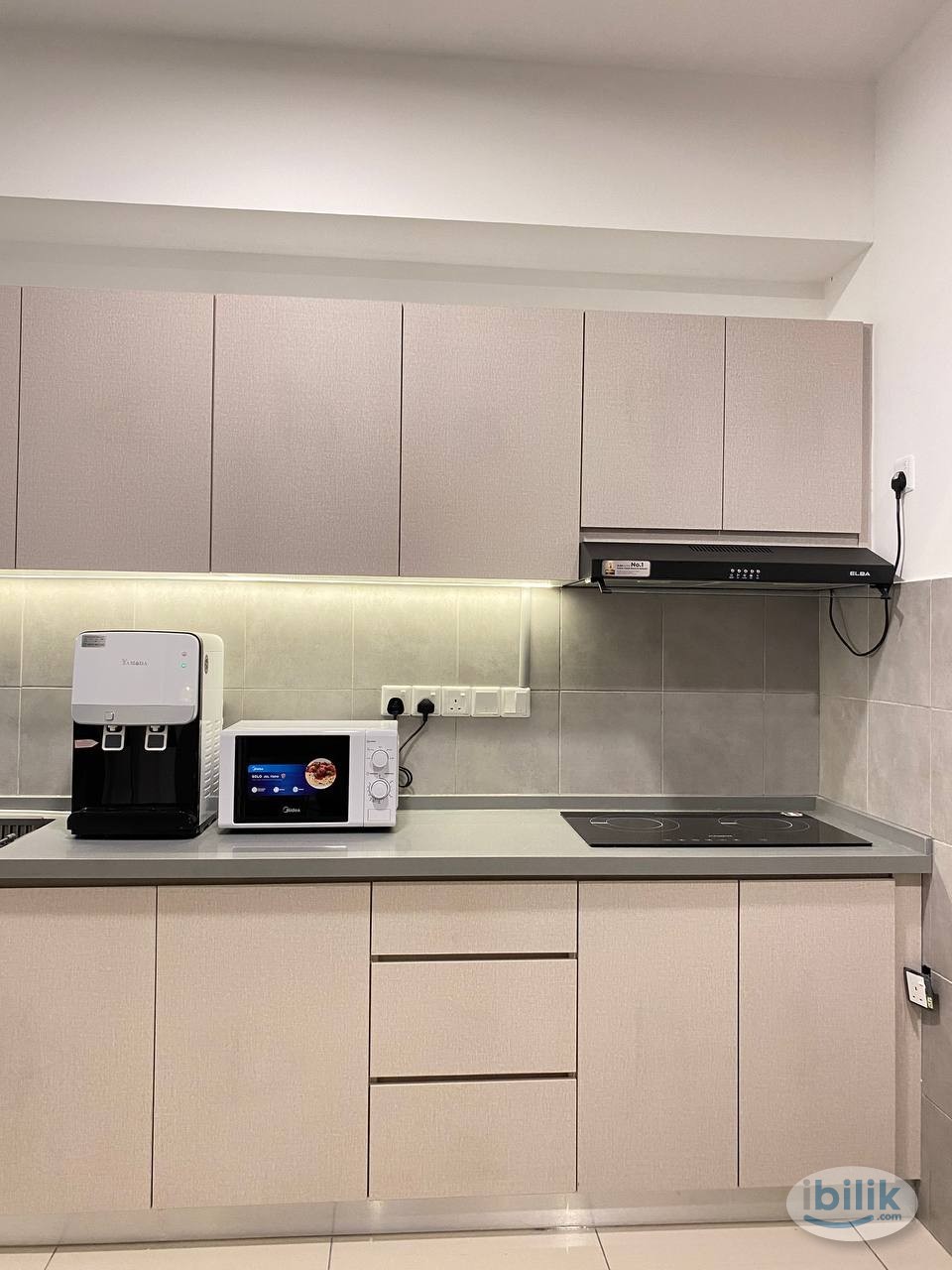 Affordable Single Room, M Vertica - Image 4
