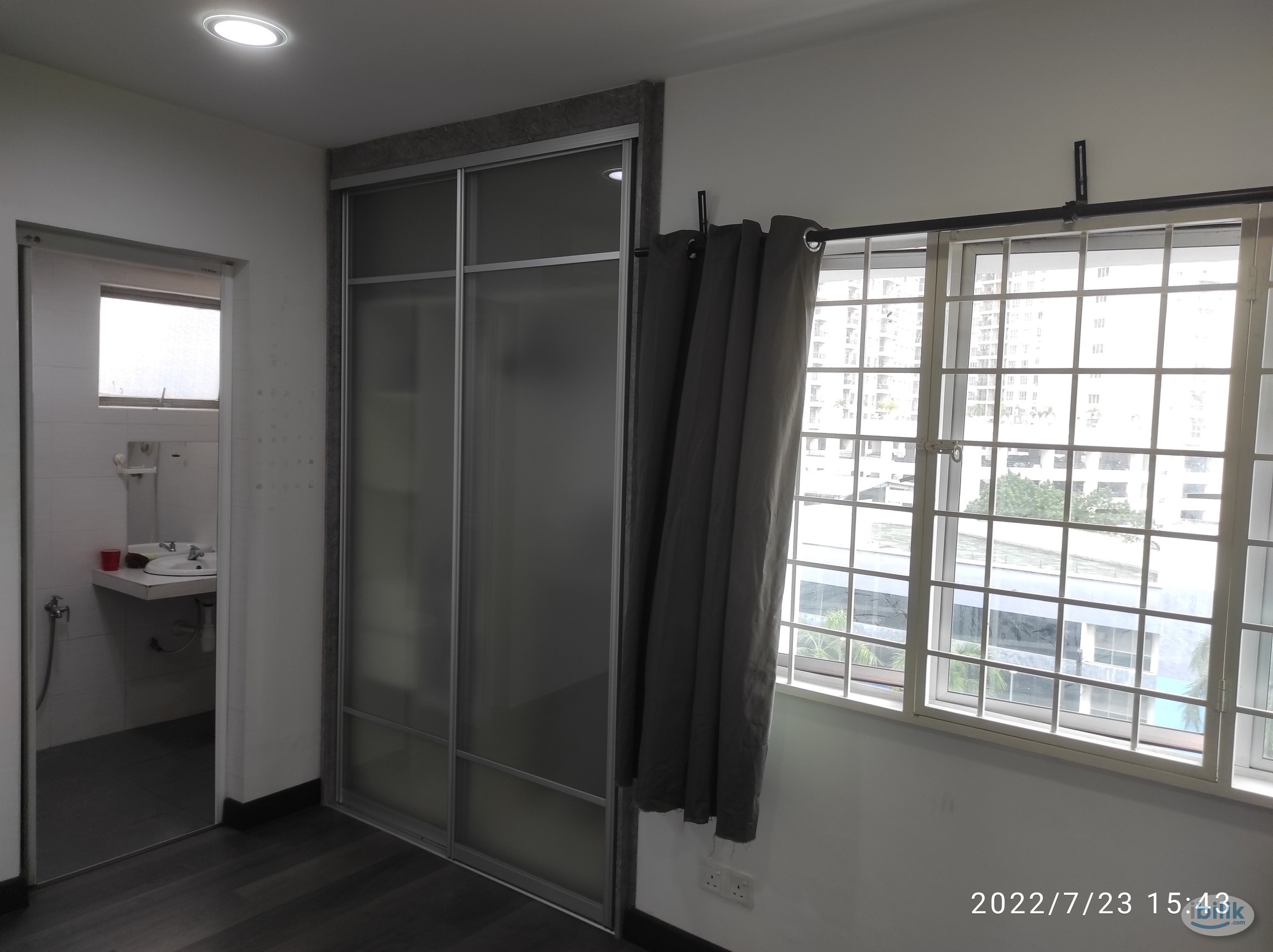 Master Room at De Tropicana, Kuchai Lama - Image 2