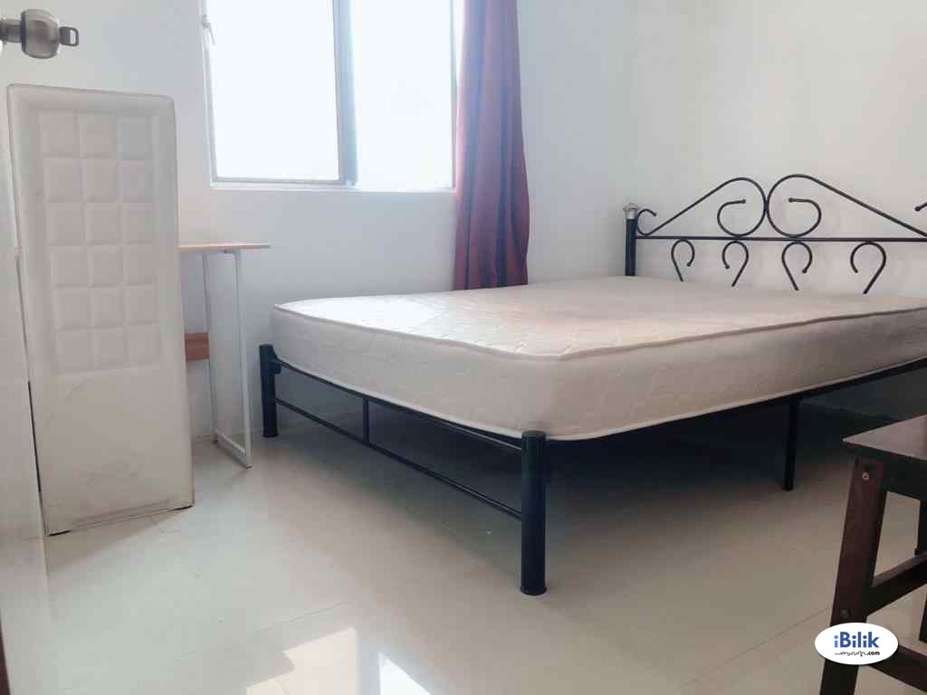 Middle Room at Putra Majestik, Sentul - Image 4