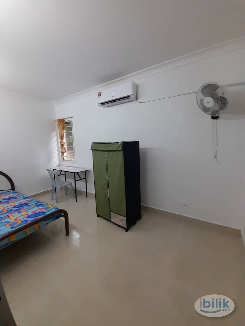 Low Depo Room Rent + Air Cond at Seputeh near KTM, Mid Valley - Image 3