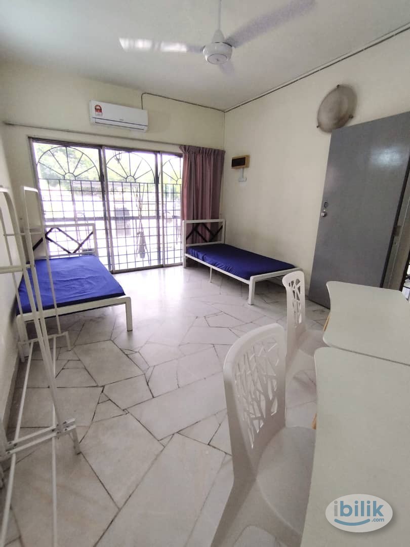 Low Depo ❗ Room for Rent with Air-Cond + Free WiFi @ Bandar Utama - Image 3