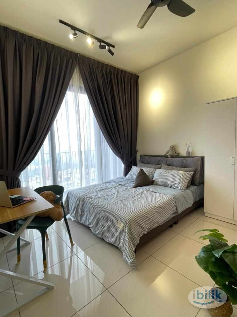 Balcony Middle Room at The Era, Segambut - Image 1