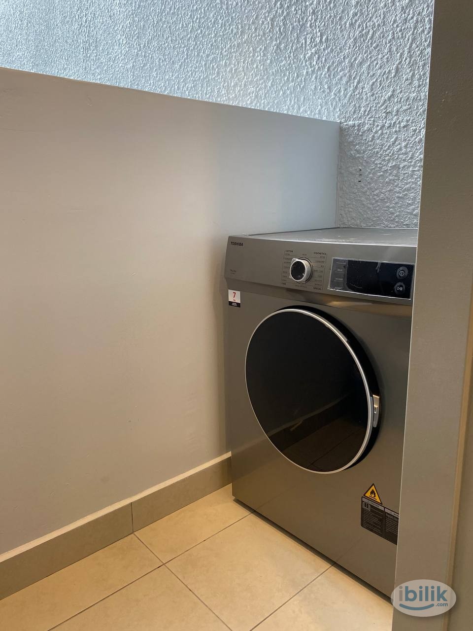 Comfortable and Affordable Single Room, M Vertica - Image 4
