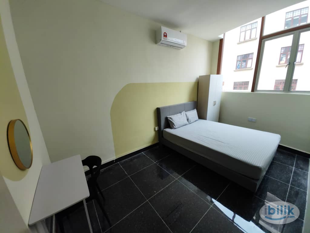 Jalan TAR Treasure: Uncover Your Ideal Room Rental 💎🏠 - Image 2
