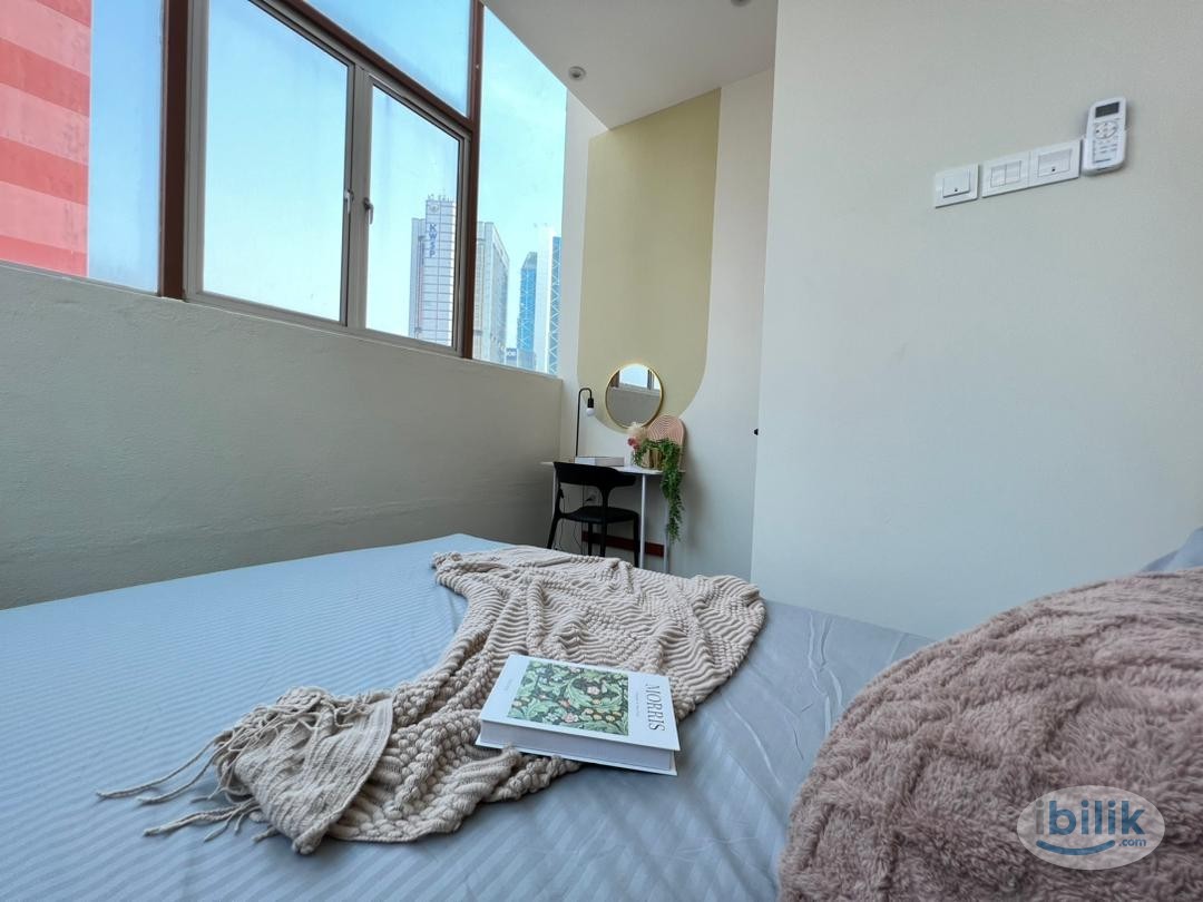 Jalan TAR Treasure: Uncover Your Ideal Room Rental 💎🏠 - Image 4