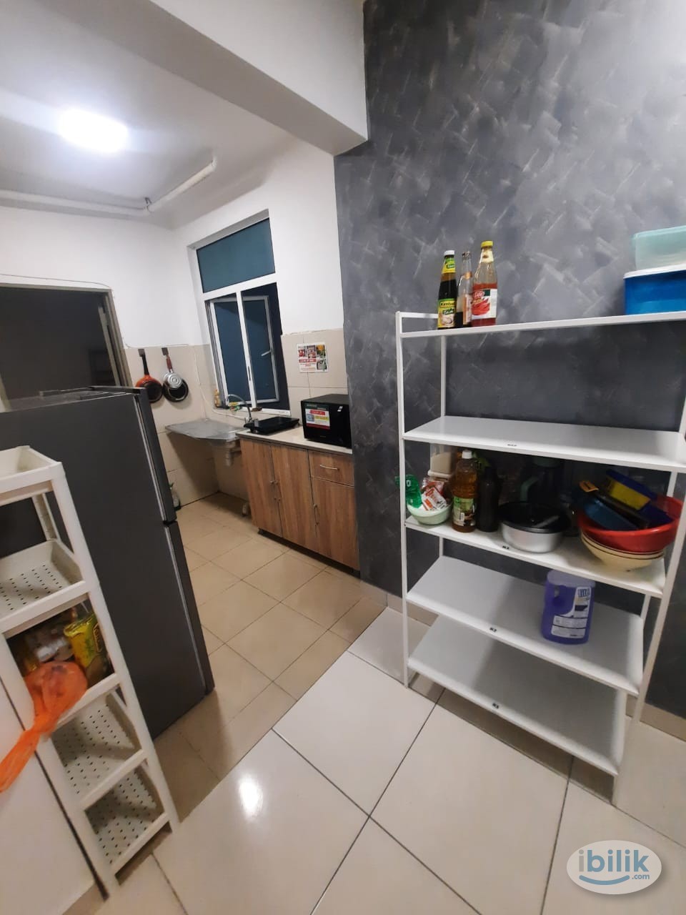 Middle Room at PUNCAK 7 RESIDENCE, Shah Alam, Selangor - Image 5