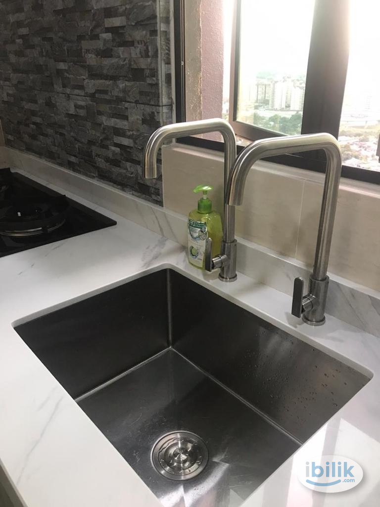 medium room for rent - Image 3