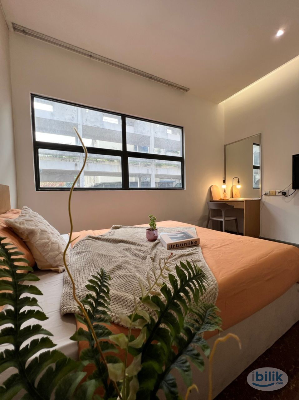 🥳Zero Deposit🥳 🏕️Private Room attached bathroom🏕️ 🚠near MRT maluri👣 - Image 1