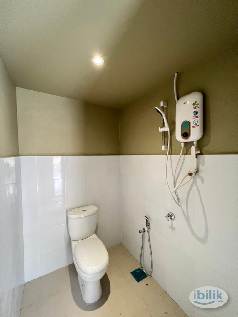 ADYA co-living NEW PLACE ❗️ 5mins walking LRT masjid jamek 🚝 - Image 2