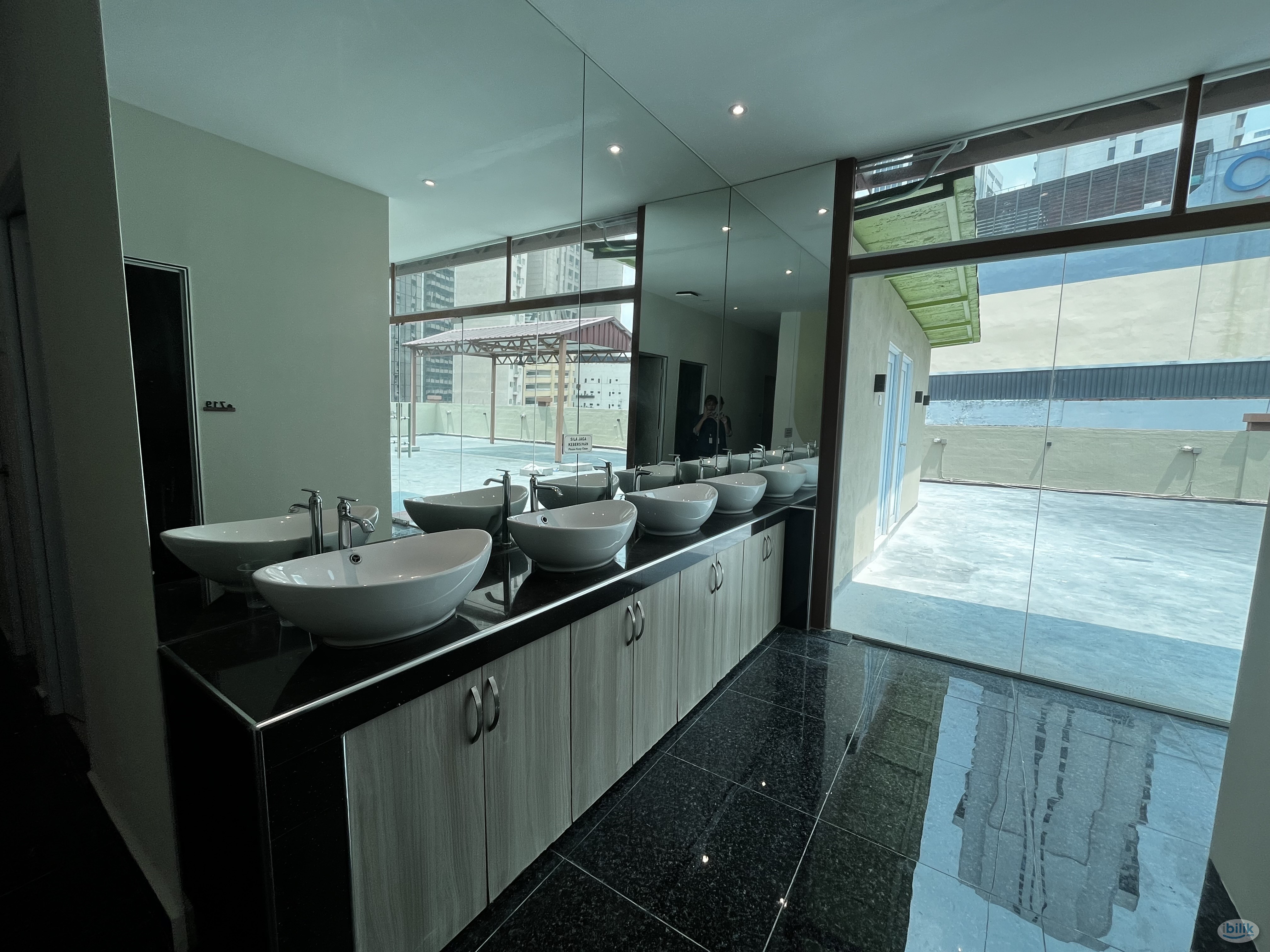 ADYA co-living NEW PLACE ❗️ 5mins walking LRT masjid jamek 🚝 - Image 3