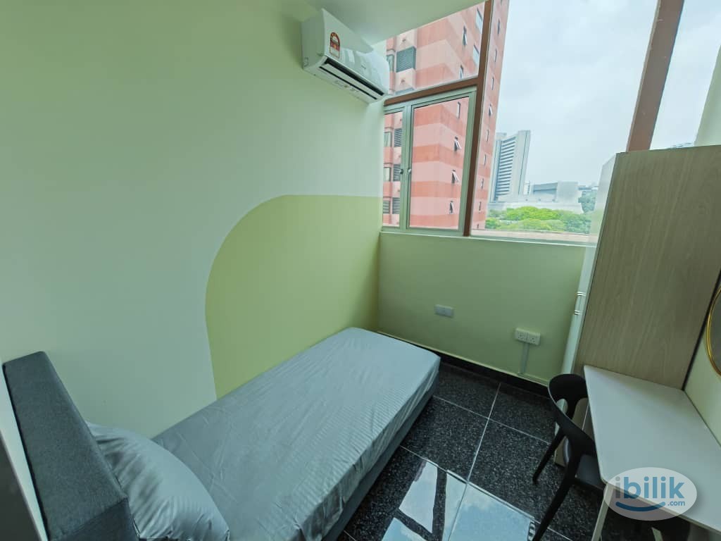 👣Cheaper price at KL👣 🥳New furniture with early bird price 🥳5min Walking to LRT masjid jamek 🚶‍♀️🚶🏻‍♂️ - Image 1