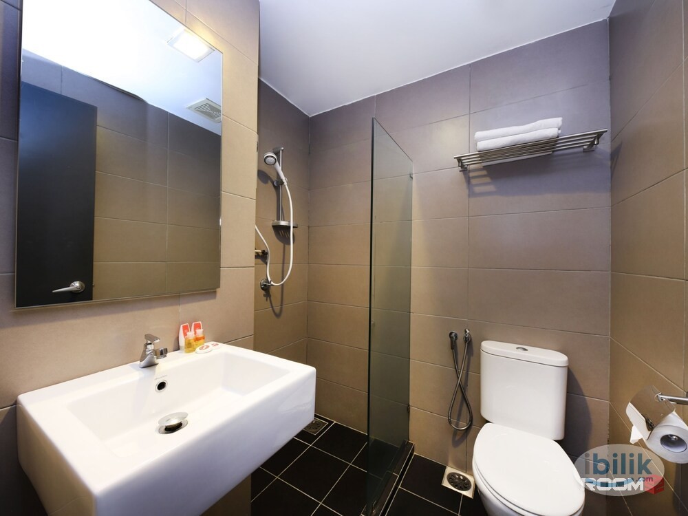 🥇 Brand new Co Living🥇🏡Master Room in Bukit Bintang🏡🚶🏻‍♂️🚶‍♀️Walking distance to monorail imbi🚶🏻‍♂️🚶‍♀️ - Image 3