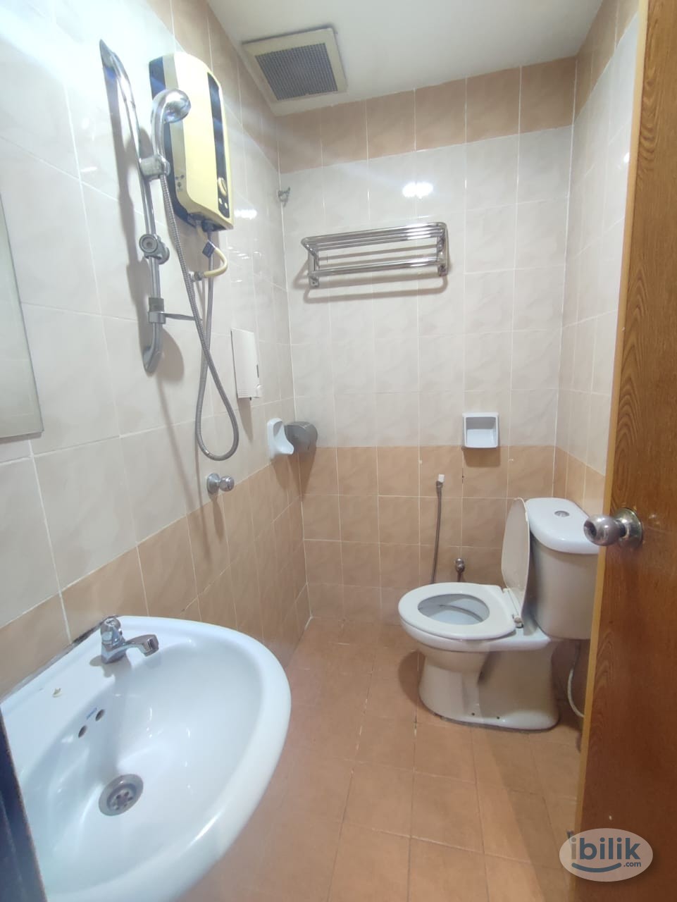 ✨Early Bird Promo🤩 3 Min to LRT Plaza Rakyat🤩 ZERO Deposit🤯 Master Room Near Bukit Bintang🤯 - Image 2