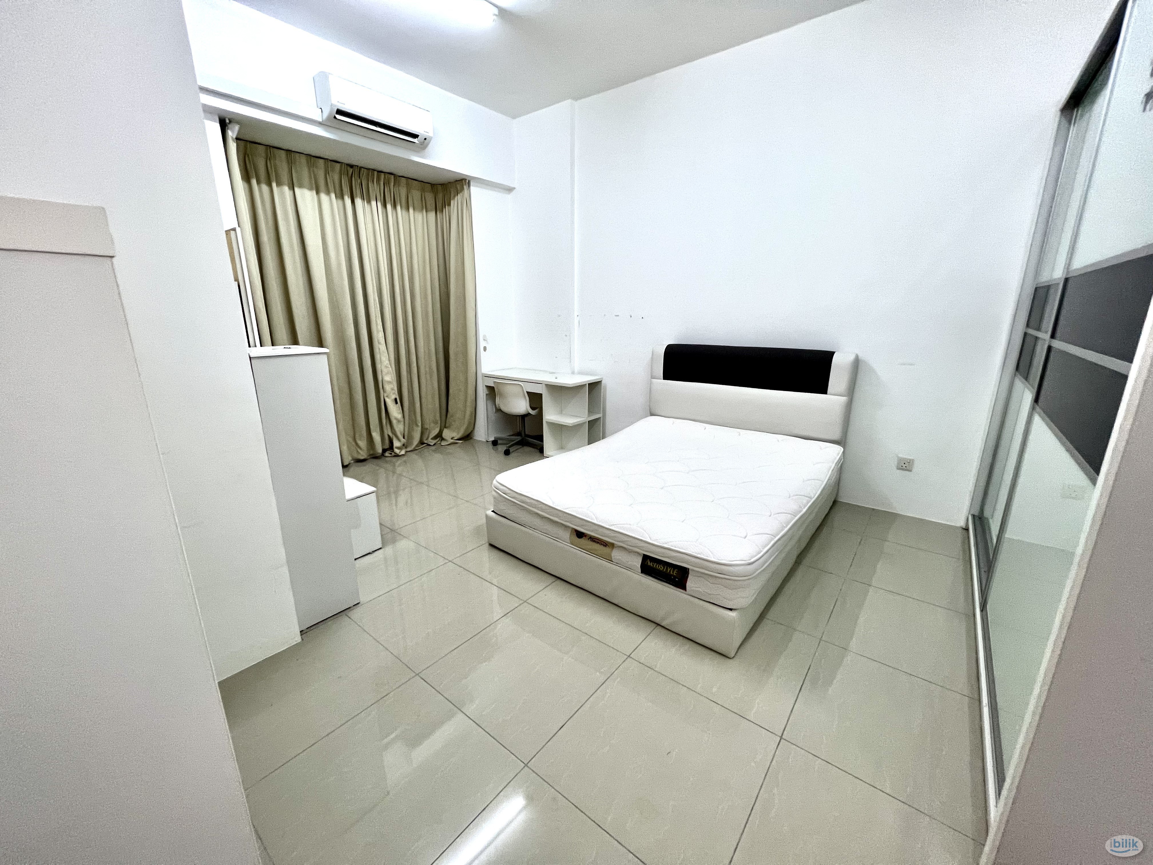 Master Room at Mahkota Residence, Bandar Mahkota Cheras - Image 1