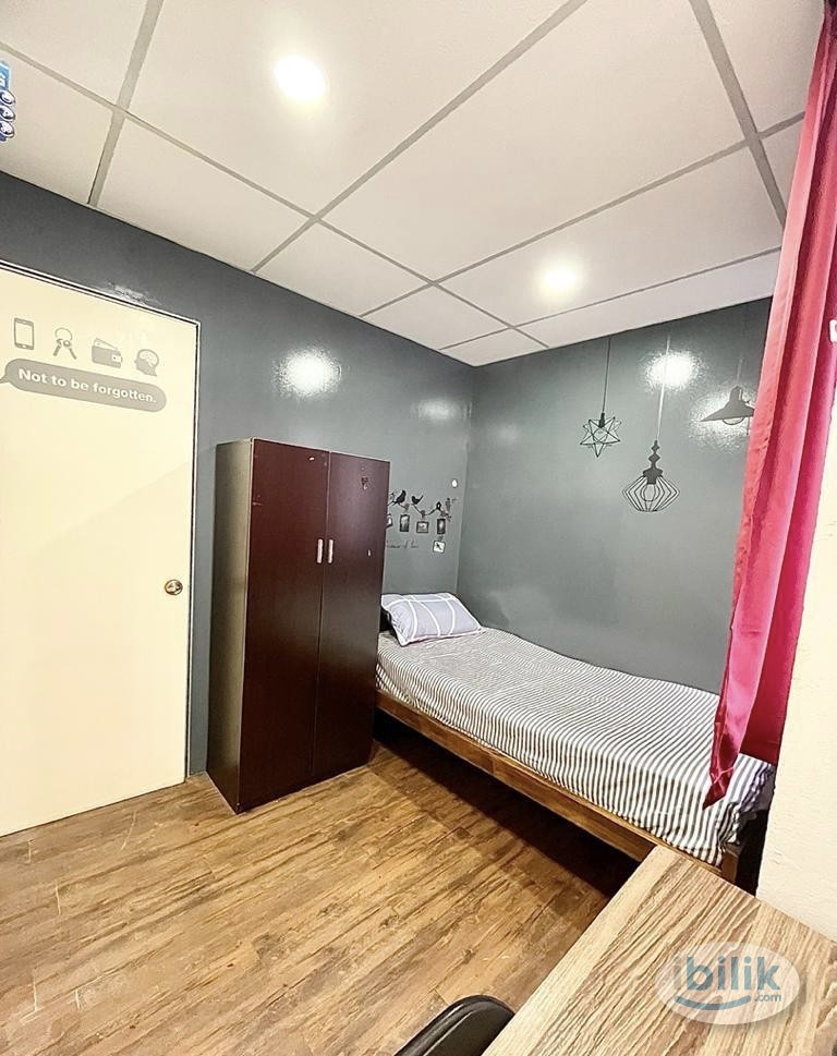 Great Location Room Rent at SS18, Subang Jaya !!! 🛏️🏠 - Image 1