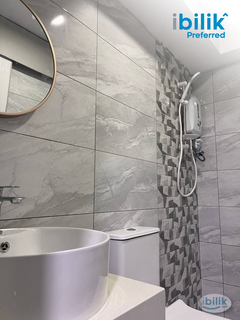 Comfy and Minimalistic Single Bedroom, Arte Cheras - Image 1