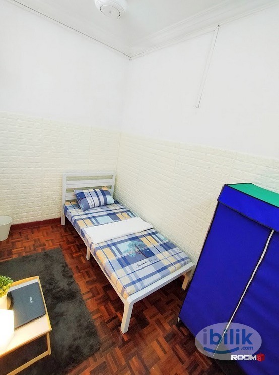 5 mins walk to LRT Taman Bahagia 📣📣 Fully Furnished, High Speed Wifi - Image 1