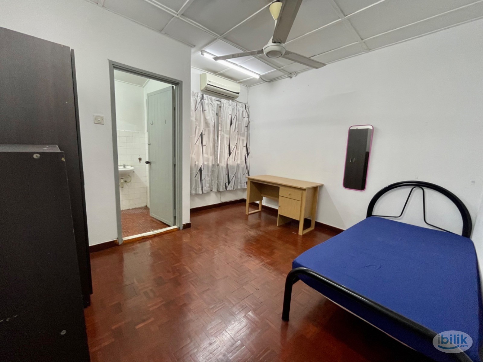 🏠✨Great!!! Medium Room to Let at Jalan Tempua, Bandar Puchong Jaya. Weekly Cleaning and Maintenance Provided!!! ✅ ✨🏠 - Image 1