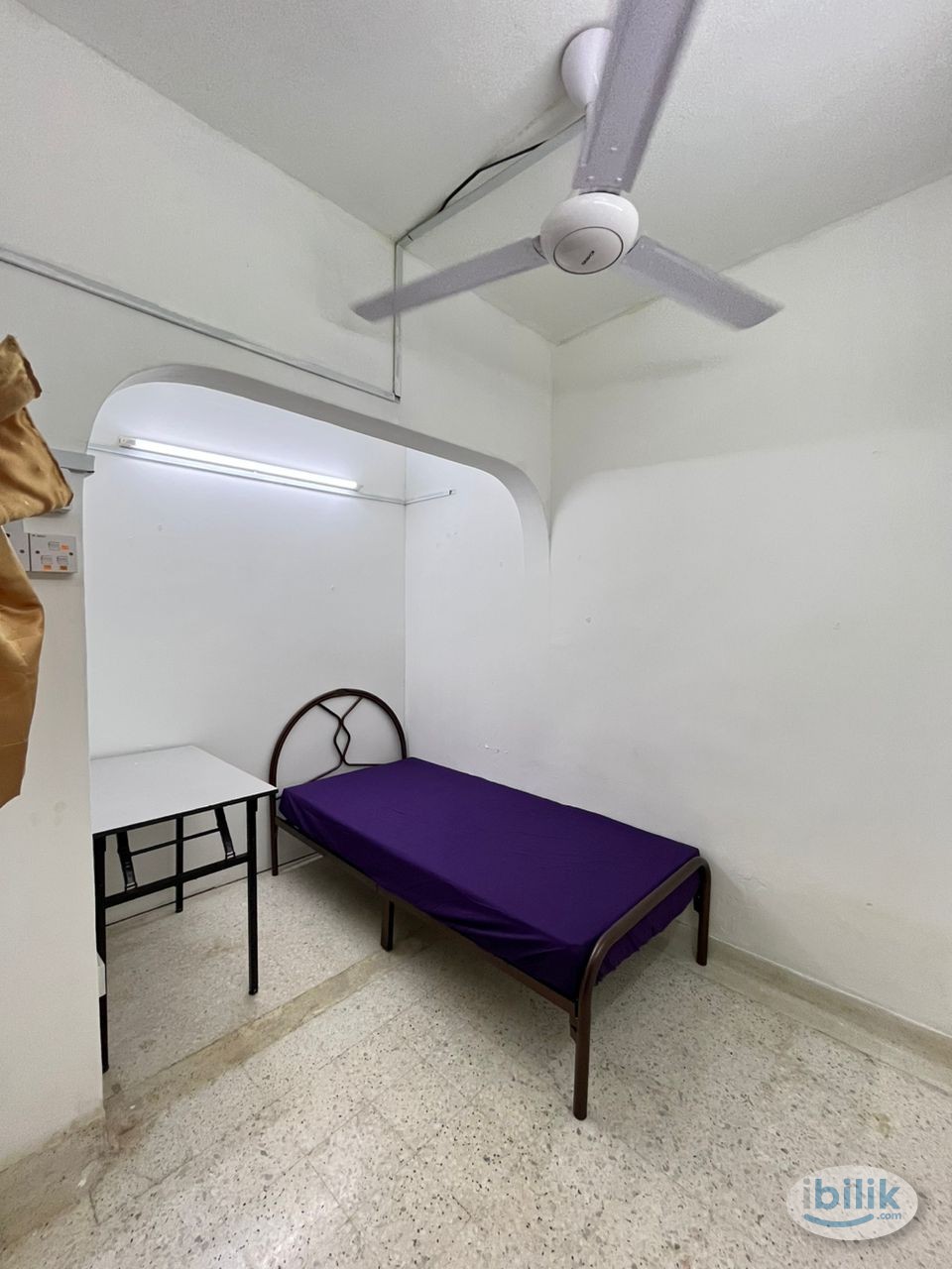🚶‍♂️🚉 Looking for a middle room to rent within walking distance of INTI College and the LRT station in SS18 Subang Jaya🚶 - Image 4
