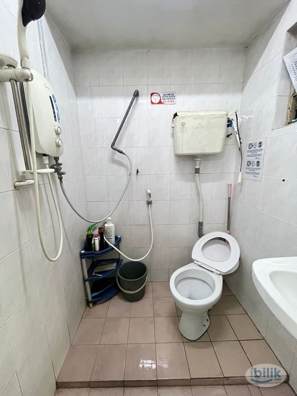 🏡🚶‍♂️🚇 Searching for a strategic room in SS14, Subang Jaya 📶🛏️🏢🔑 - Image 3