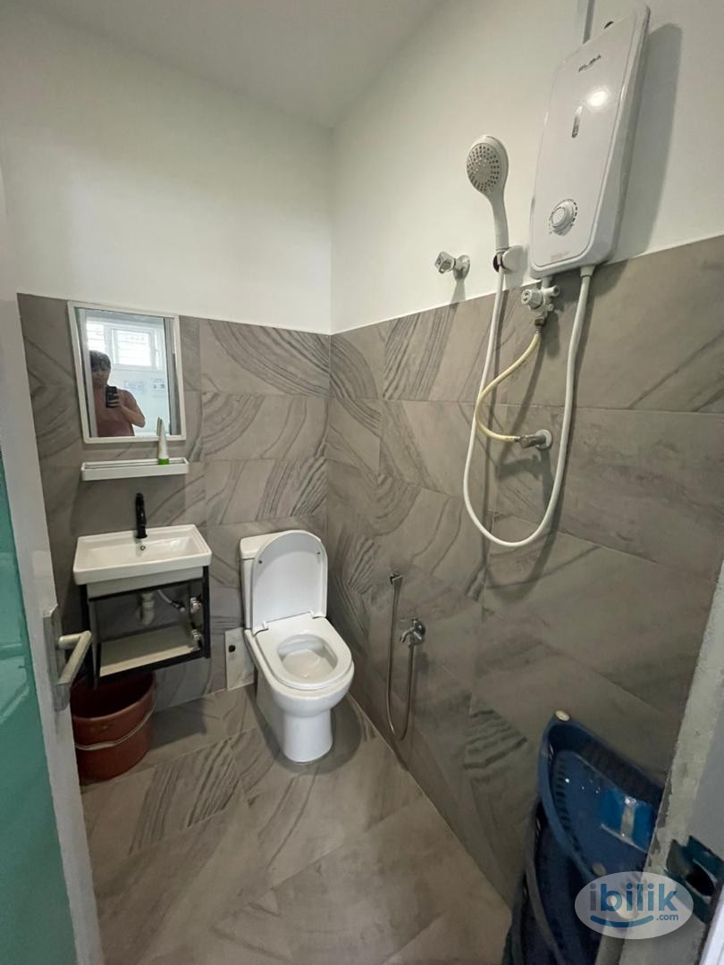 🏠🛏️✨Highly speed Wifi!! 🛜 Available room for Rent @ Bandar Puteri with 5 min driving to LRT Station!! 🚝💨 - Image 3