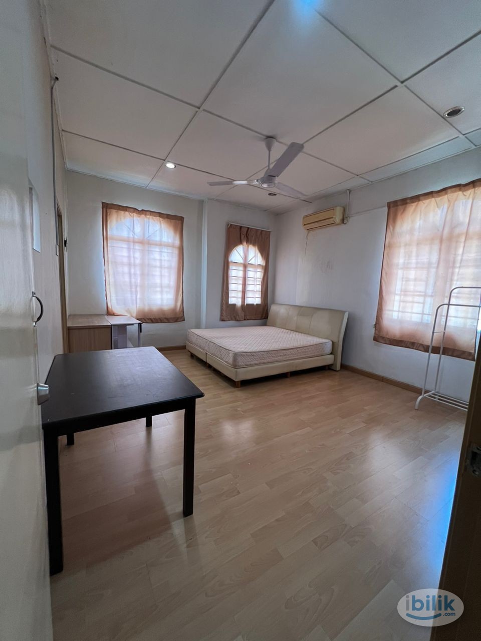 Low Deposit ❗ Furnished Room + Air-Cond at Bukit Rimau Shah Alam - Image 1