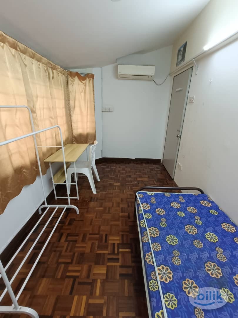 One Month Deposit 😲 Room for Rent with Air-Cond at SS2 - Image 2