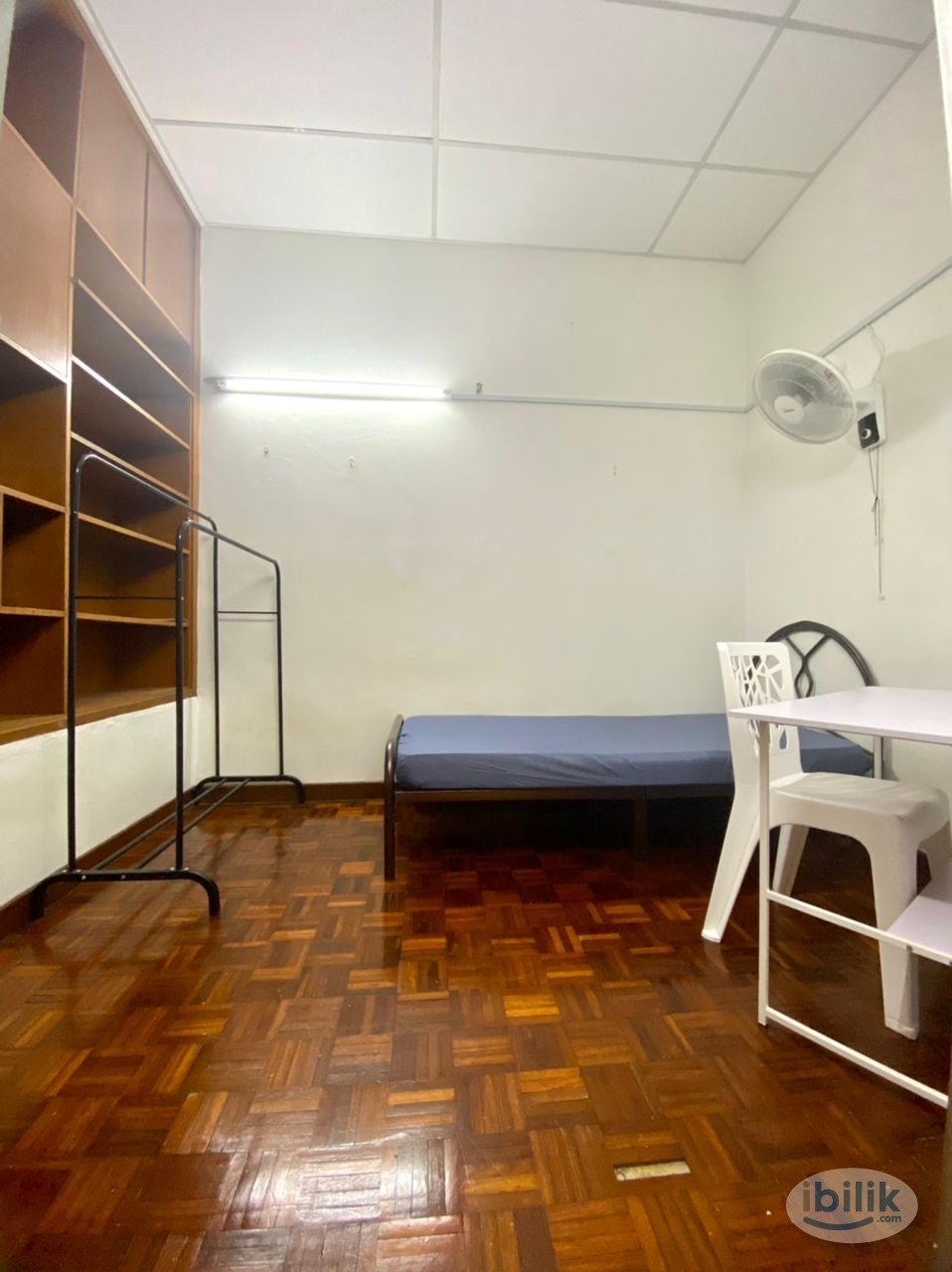 Low Deposit ❗ Room for Rent at SS2 near Taman Mayang, SEA park - Image 4