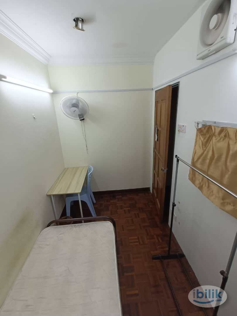 Room Available for Rent in SS2 with Free WiFi 📱 - Image 2