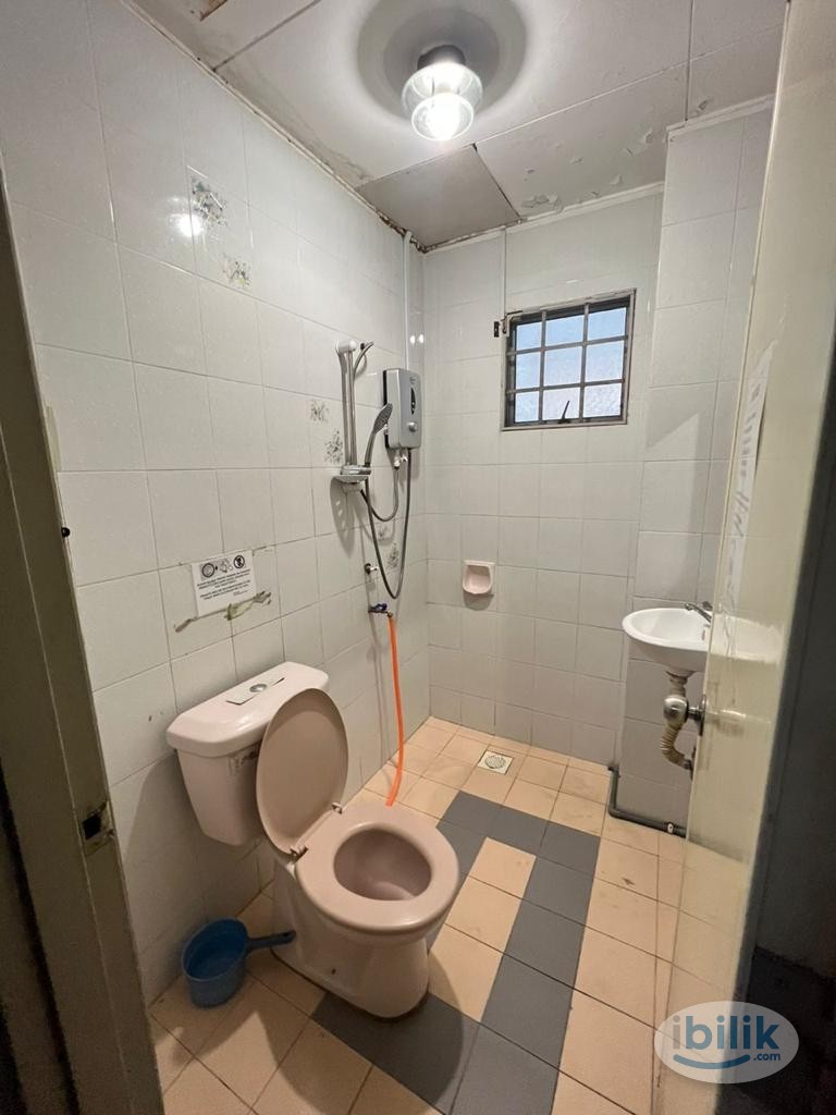 Single Room at Taman Wawasan, Pusat Bandar Puchong - Image 2