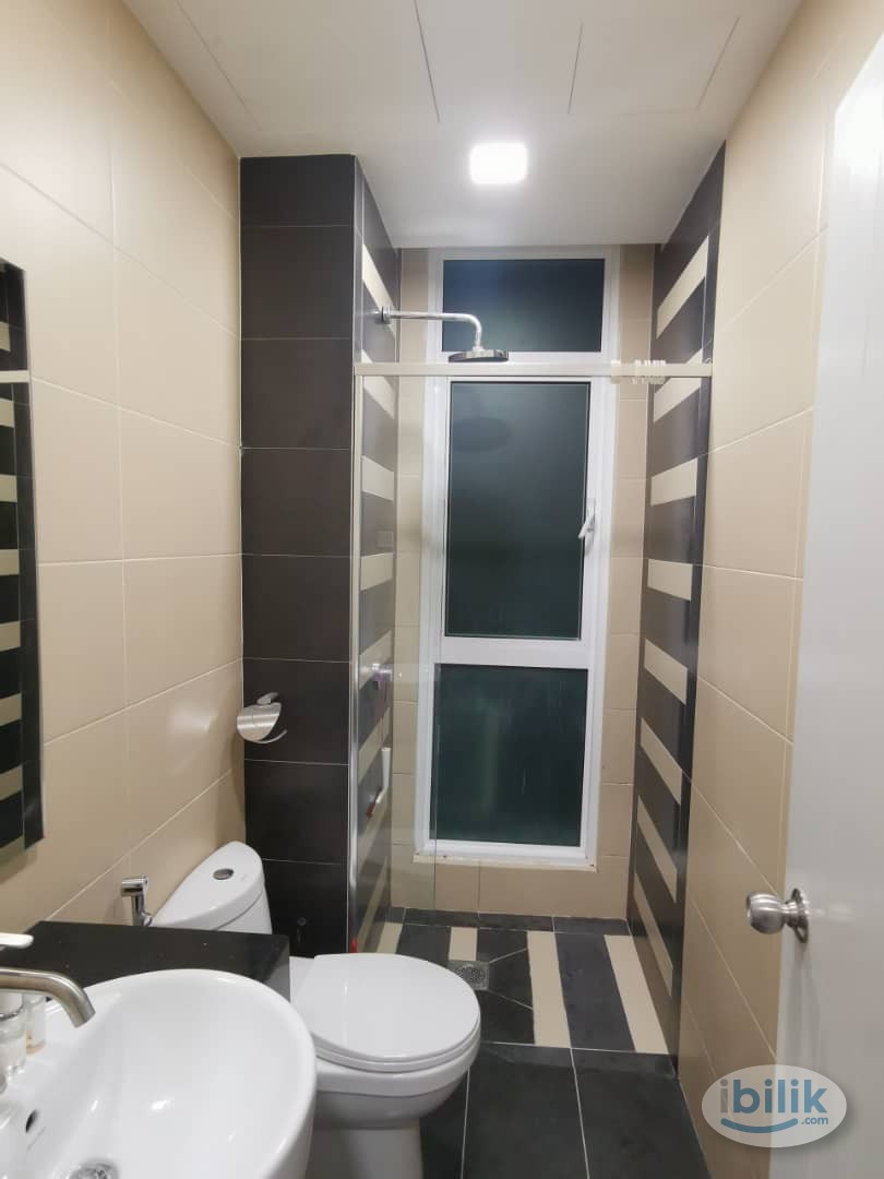 Master Bedroom at Central Residence RM950 include 1 parking lot Jalan sungai besi, old klabg road, kuchai lama, salak so - Image 3
