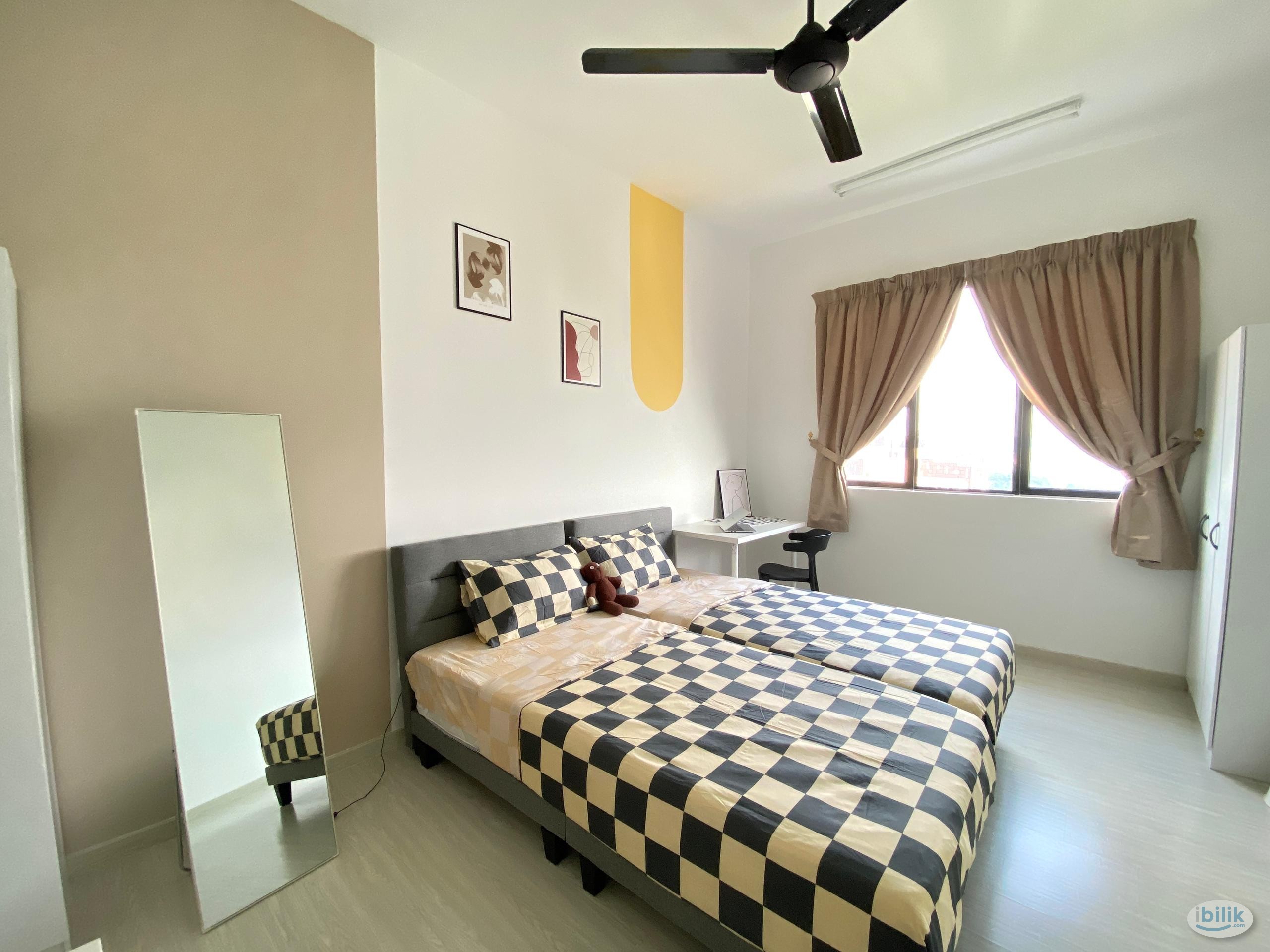 【MUST VIEW】Female Unit 🙍🏽‍♀️🙍🏽‍♀️Master Room | The Hamilton‼️‼️ | Move in NOW🔥🔥 - Image 3