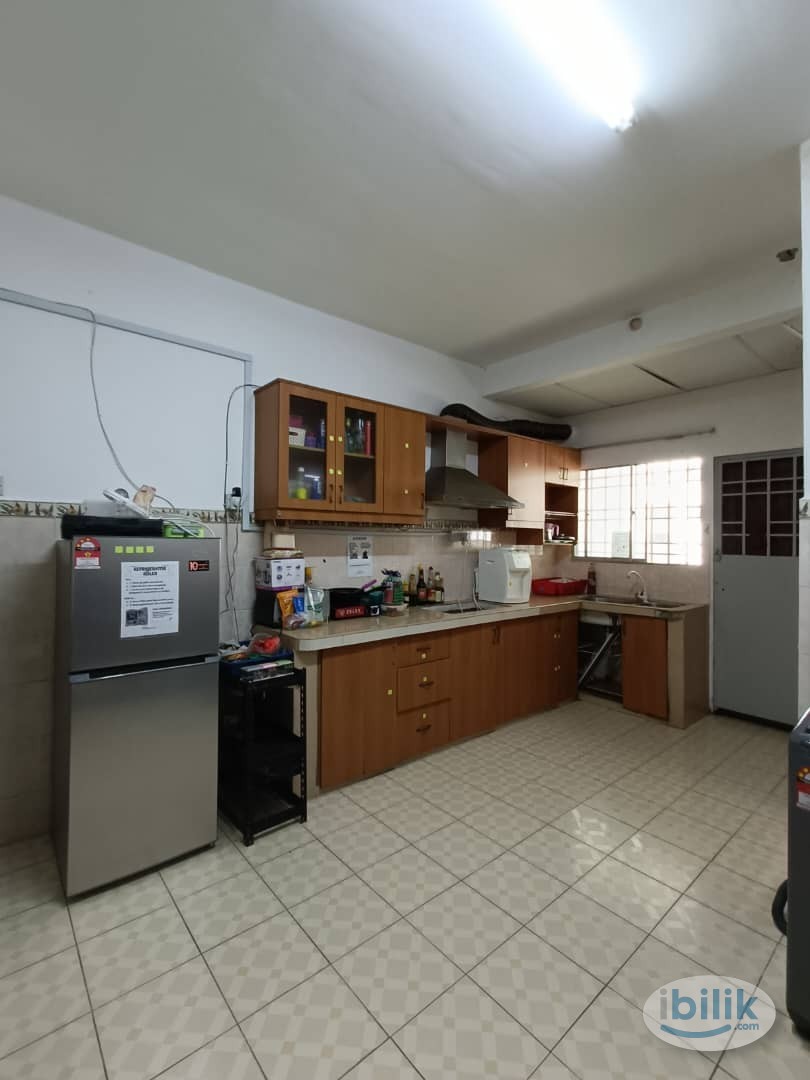 Room For Rent @ Setia Alam | near to Setia City Mall - Image 2