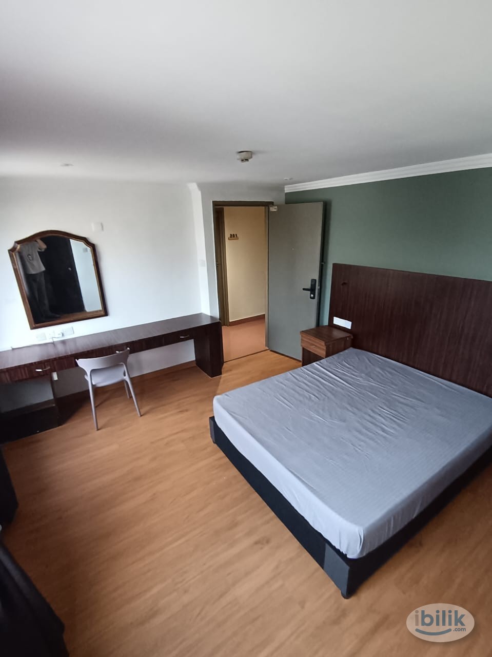 "Nearby KLCC Hidden Gem: Your Ultimate Room Rental in the Heart of KL" 🏨💎🌆🔑 - Image 5