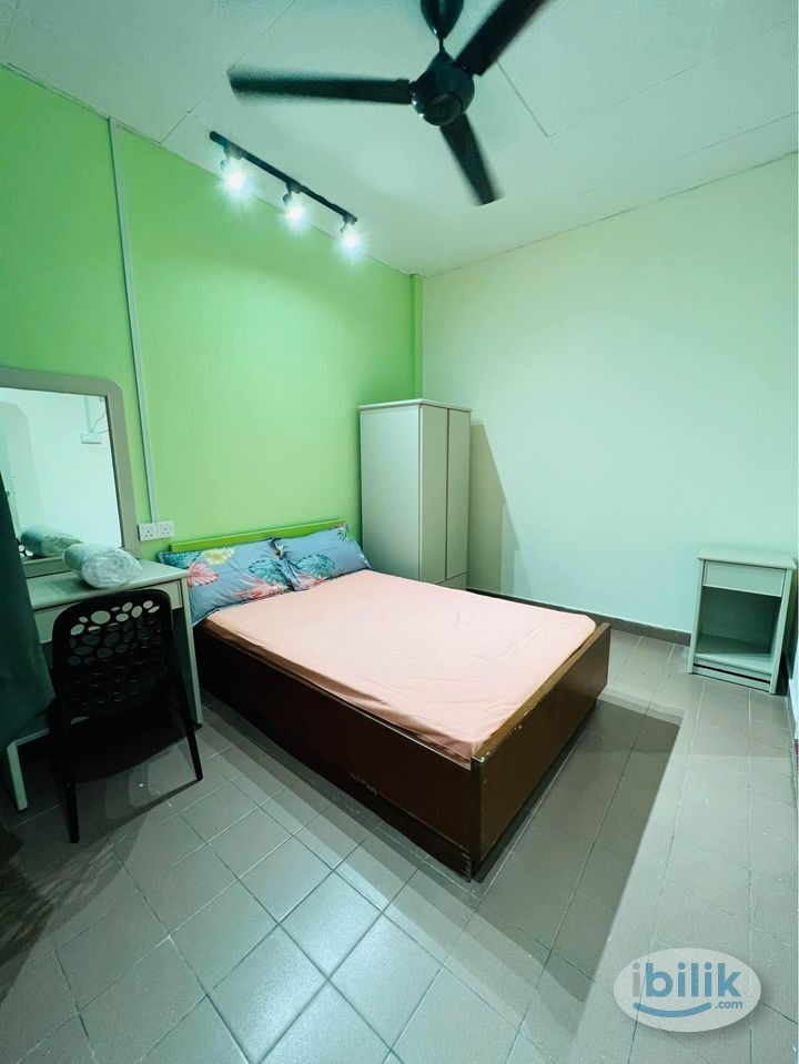 Premium ❗ Near 🚶‍♂️LRT Chow Kit 🚇 Master Room attach Toilet @ Jalan Ipoh, SOGO - Image 1