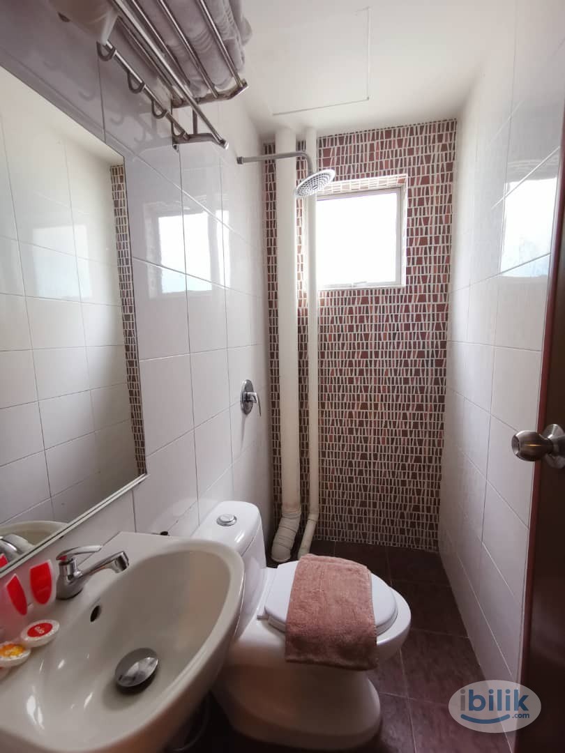 Room For Rent @ Damansara Jaya | Nearby to Starling Mall - Image 2