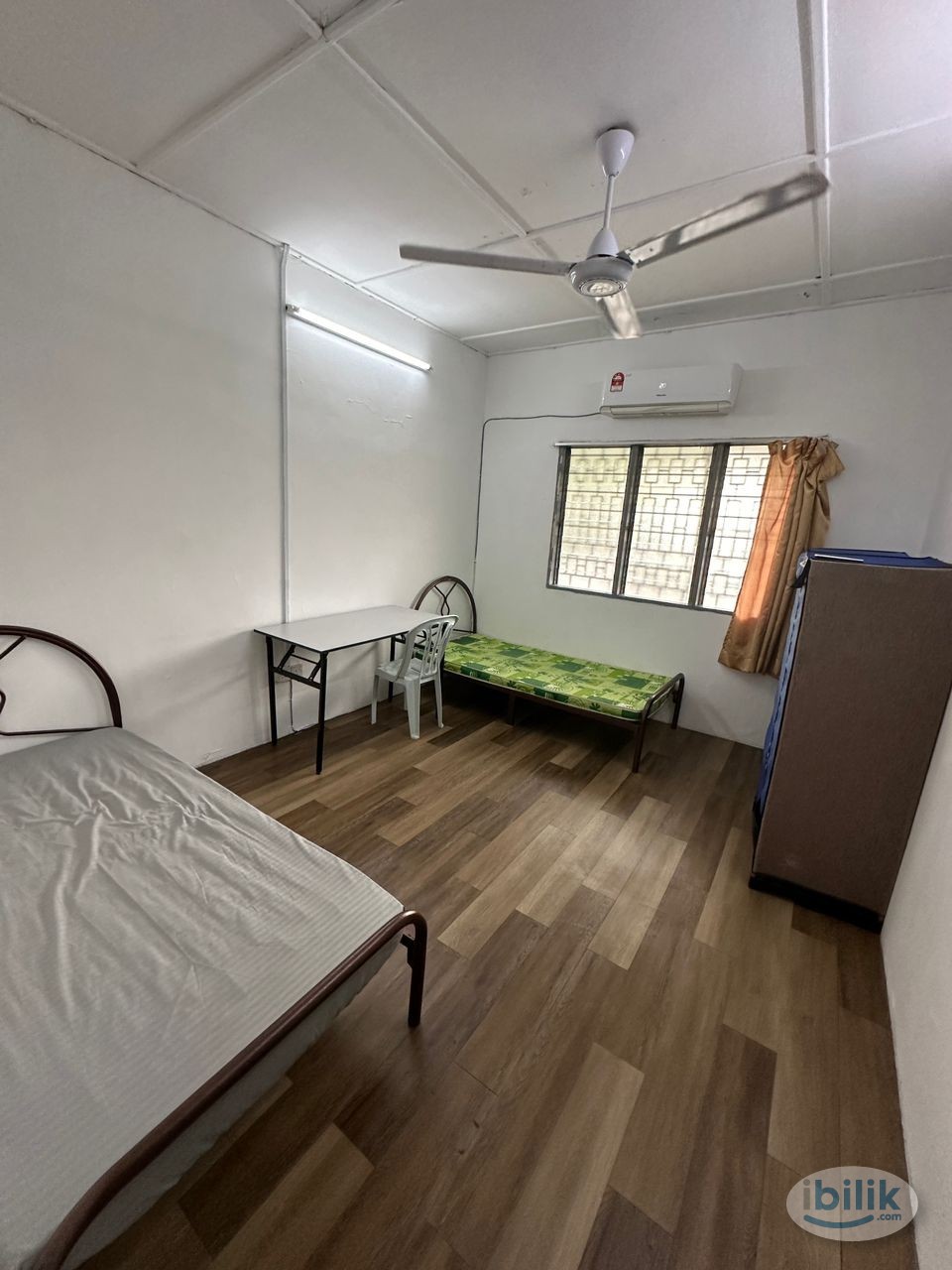 Near to Taman Bahagia LRT⭐ Low Depo Bilik Sewa with Free WiFi + Air-Cond at SS2 Petaling Jaya - Image 1