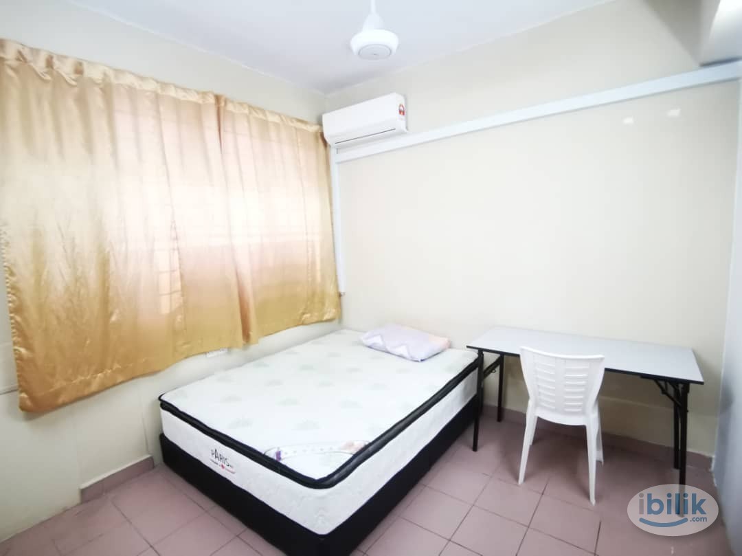 Walking Distance to LRT Puchong Jaya🚶Single Room with Aircond for Rent 🏠 Opposite IOI Puchong Mall - Image 1