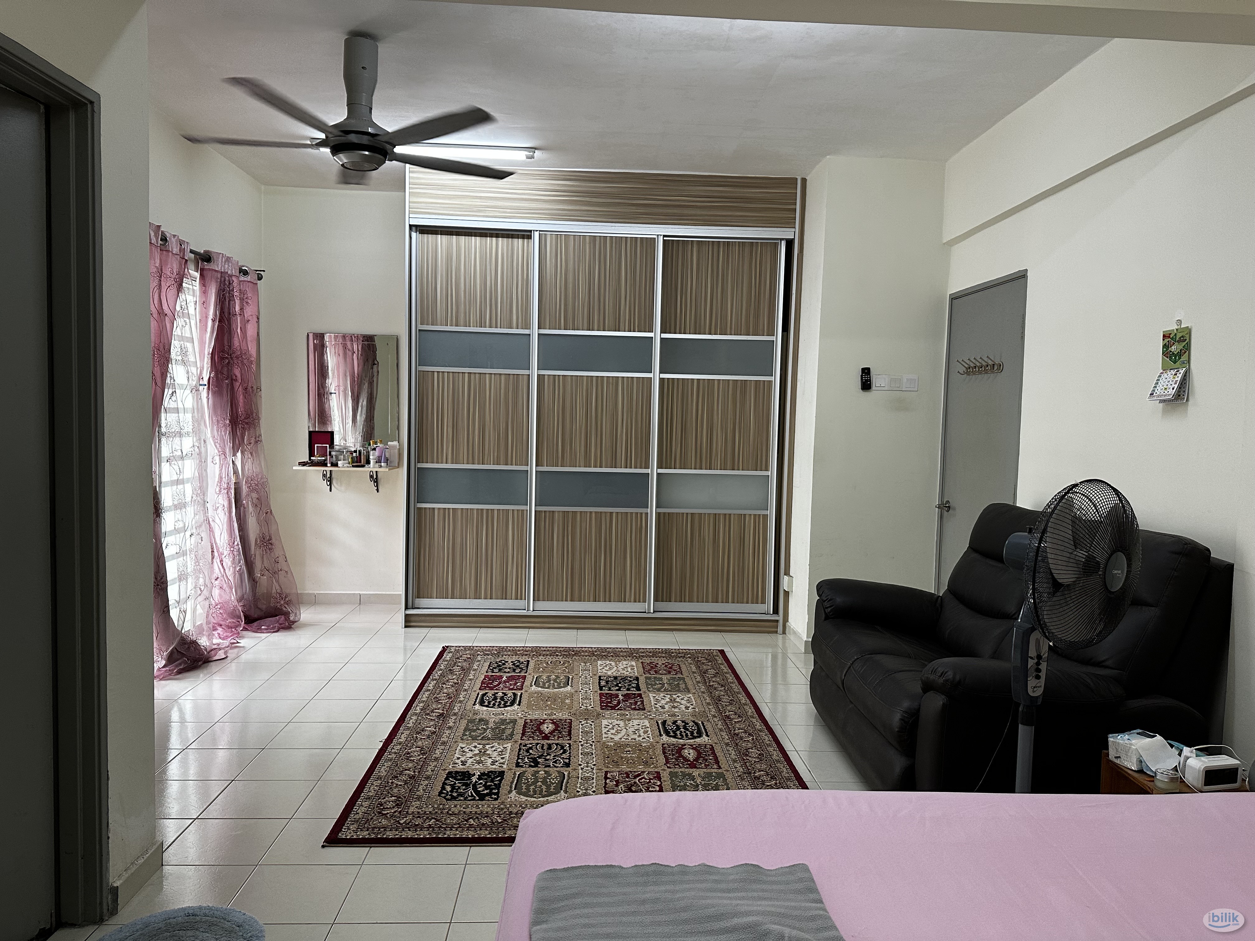 Room at Bayu 1 Residence, Nilai - Image 1