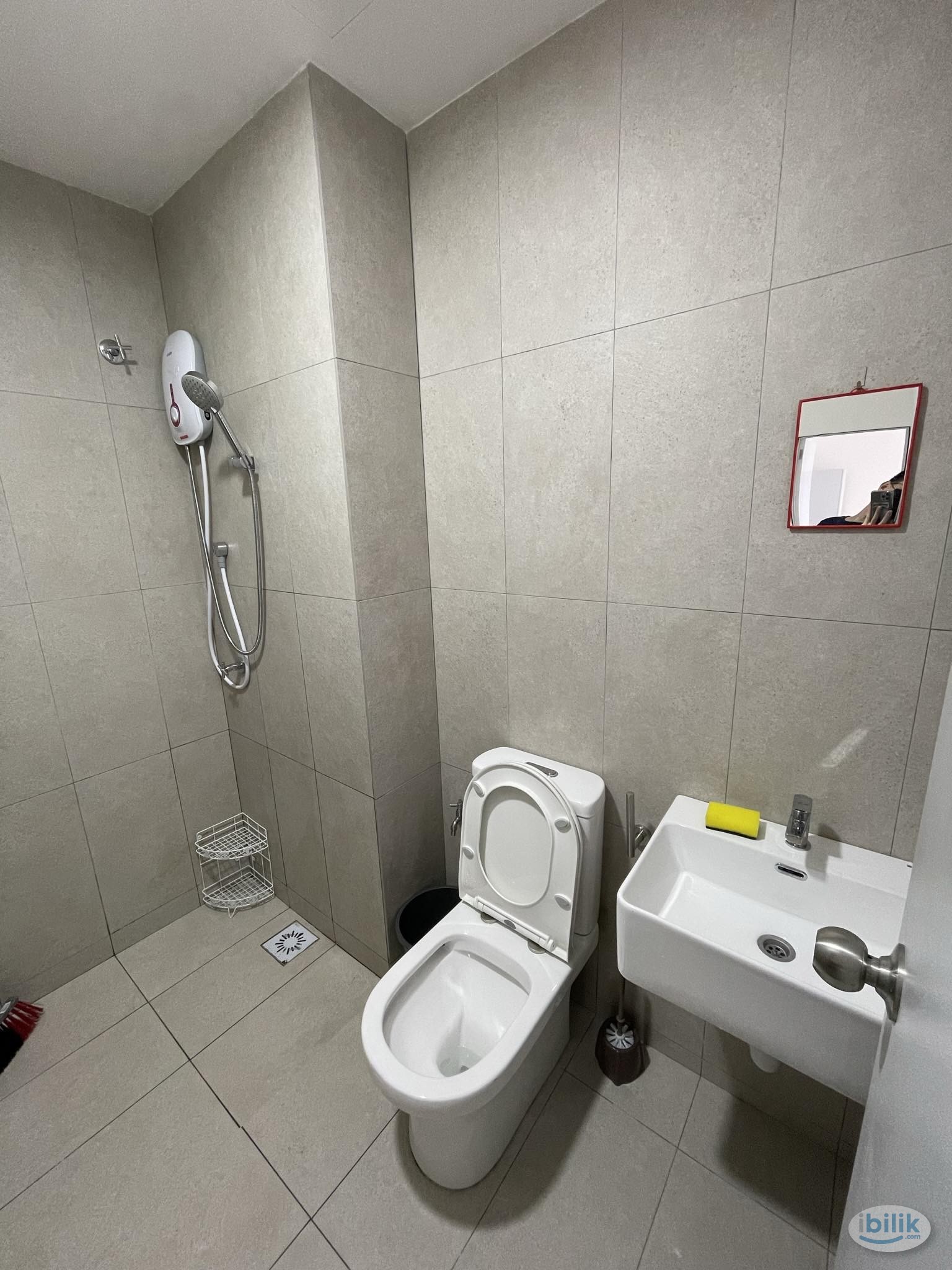Balcony Room for RENT at Kenwingston Platz, Kuala Lumpur, Jalan Gombak near DUKE Highway, HKL & KLCC - Image 5