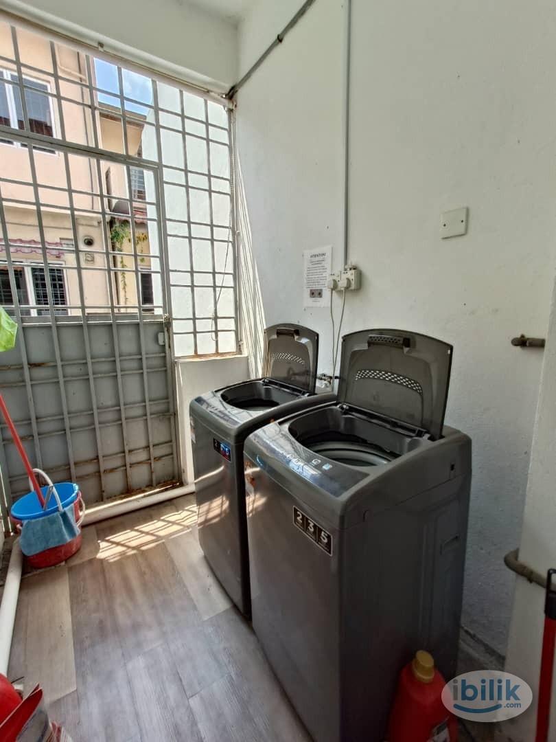 Low Deposit 🌈 Room for Rent at SS24 Petaling Jaya near Taman SEA with Free WiFi 📱 - Image 3