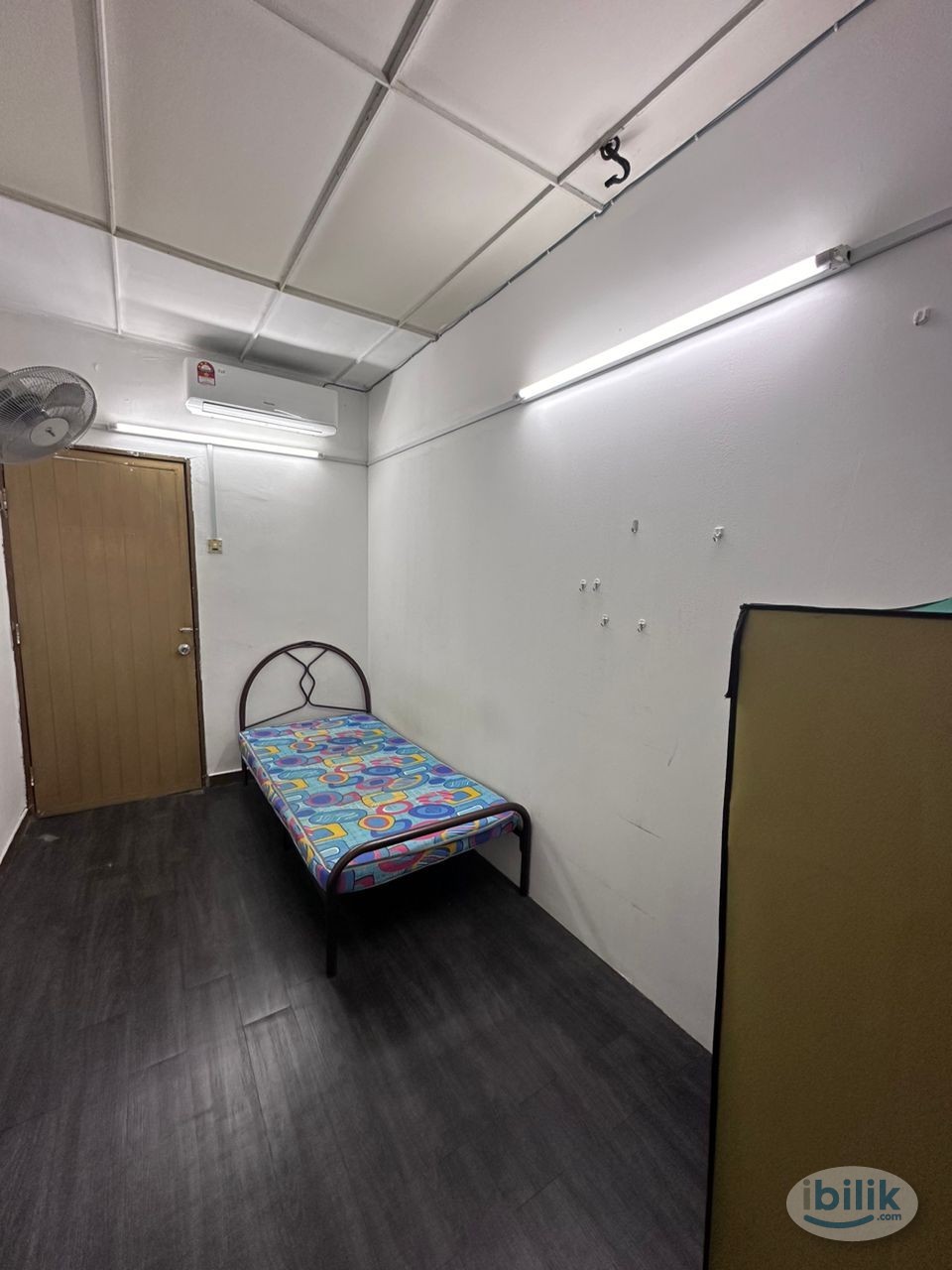 🛣️ Single Room for Rent at SS2 Petaling Jaya attached with Air-Cond ❄️ - Image 1
