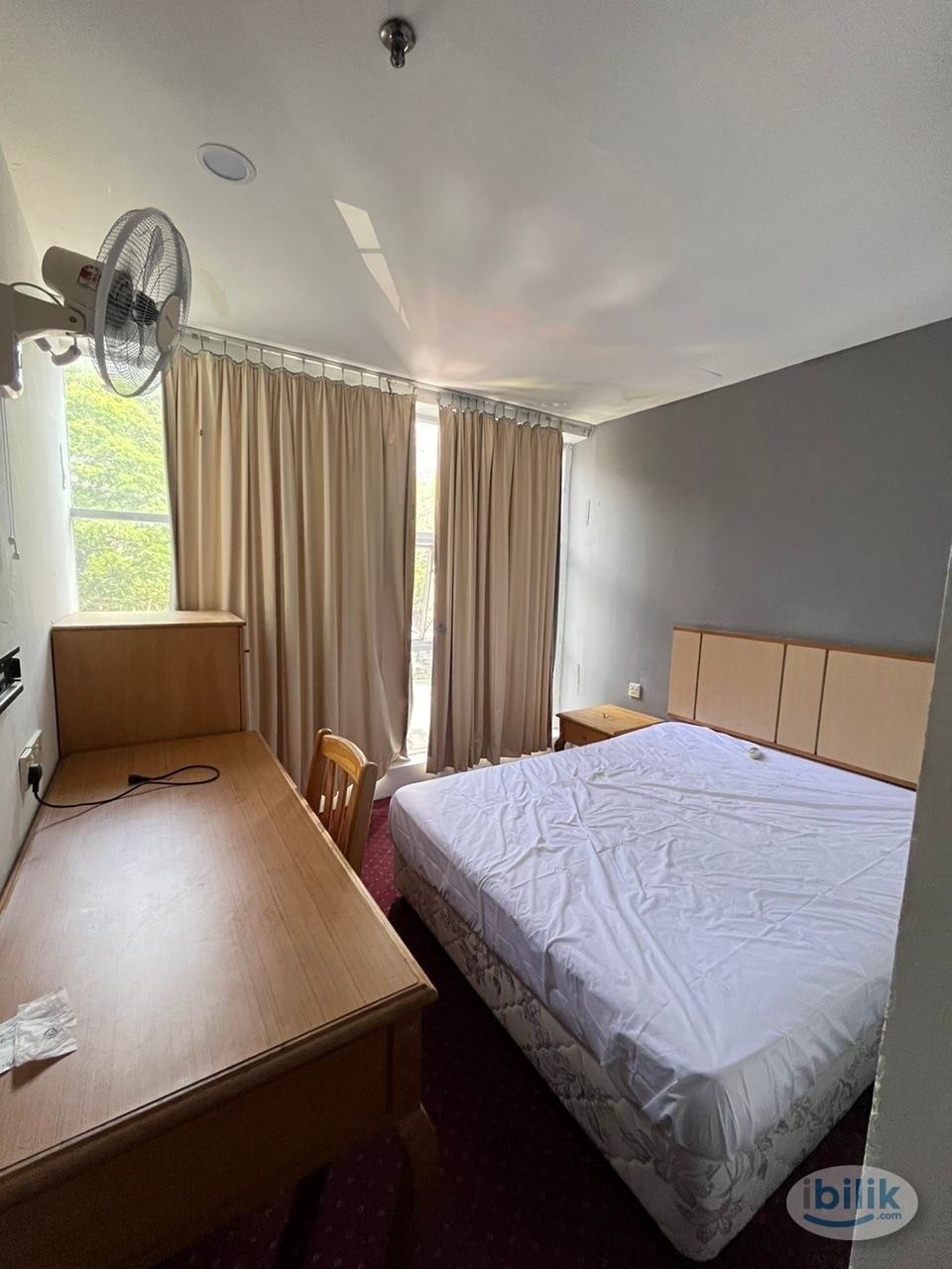 🚝🛍️ Near LRT and IOI Mall, Available Room for Rent at Jalan Kenari, Bandar Puchong Jaya. With Free WiFi Provided! 🛜🛌✨ - Image 1