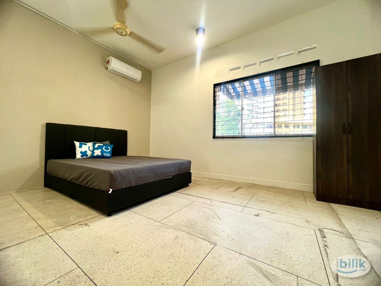 ZERO DEPOSIT🎈新马上下班方便的干净舒适房间😍Middle Room at CIQ Johor Bahru👍 - Image 1
