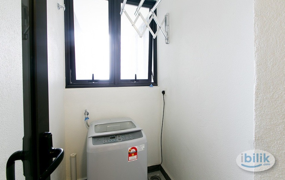 Linked with Mrt Balcony Room at D'Sara Sentral - Serviced Apartment, Shah Alam (No Aircond) - Image 5