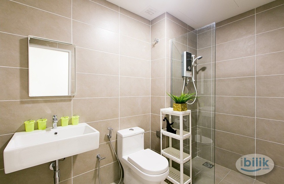 Linked with Mrt Balcony Room at D'Sara Sentral - Serviced Apartment, Shah Alam (No Aircond) - Image 4