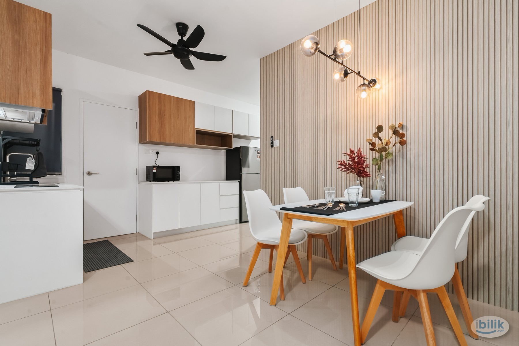 Master Room at AraTre Residence Near to Citta Mall & LRT Ara Damansara - Image 1