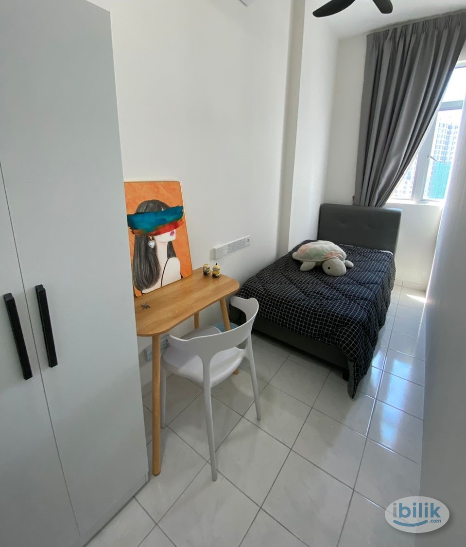 Minimalist Single Room at Bayan Baru, Penang - Image 1