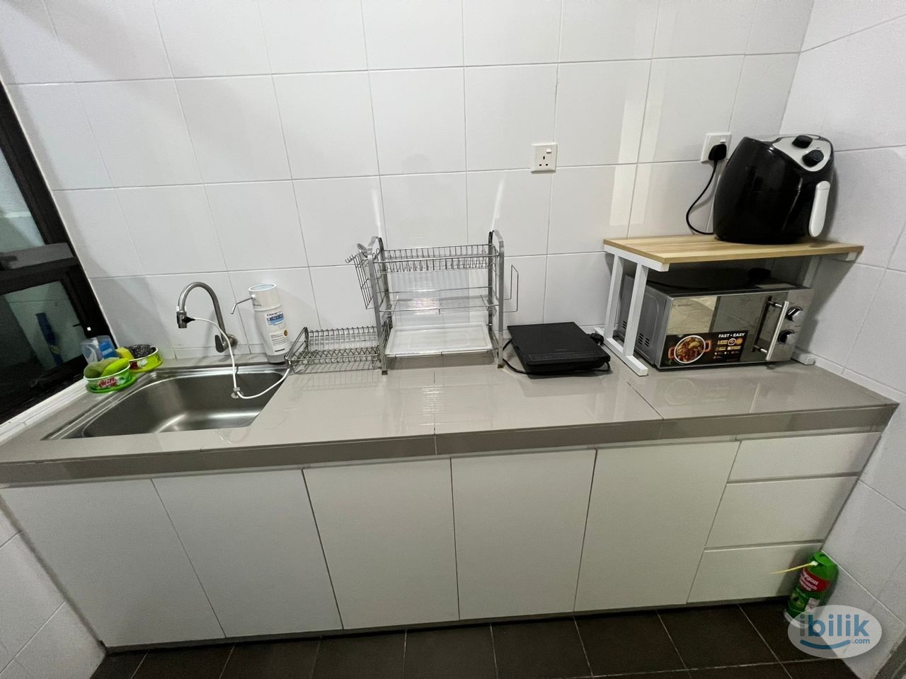 De Centrum UniPark, MALAY FEMALE Unit, Fully-furnished, Personal Bathroom - Image 4