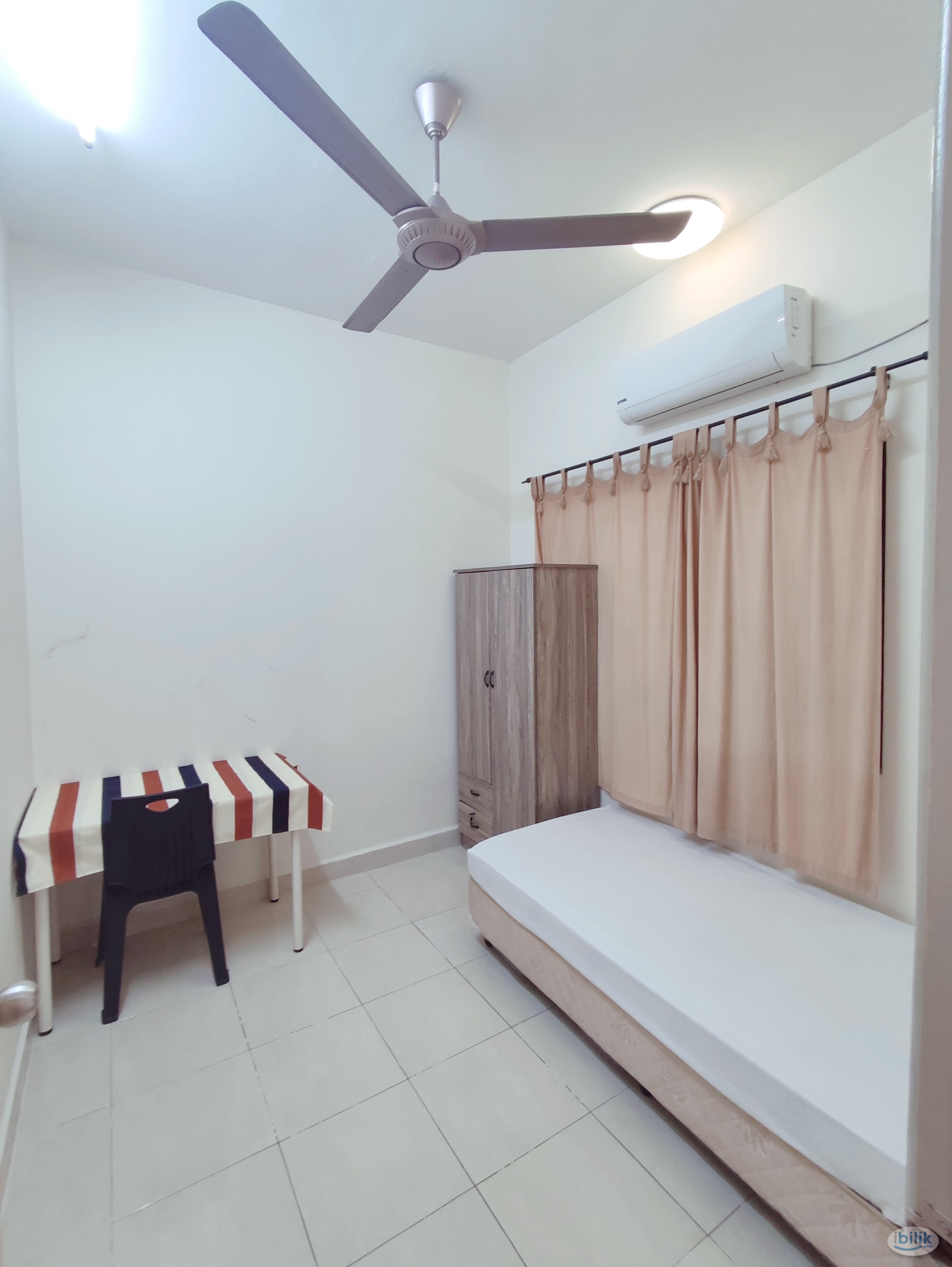 Small room available at Pelangi utama condominium - Image 1